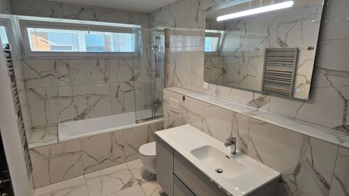 PRENÁJOM 5 - izbového domu