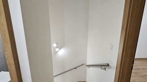 PRENÁJOM 5-izbového domu