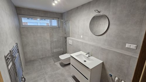 PRENÁJOM 5-izbového domu